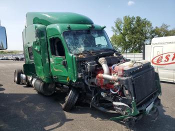  Salvage Peterbilt 579