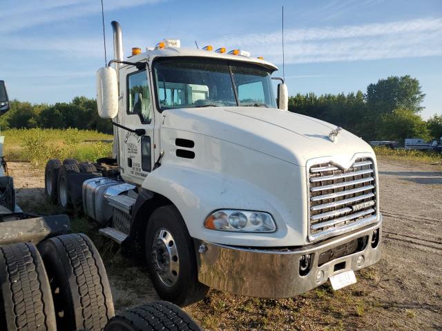  Salvage Mack 600 Cxu600