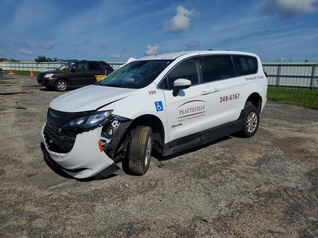  Salvage Chrysler Minivan