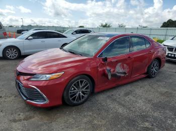  Salvage Toyota Camry