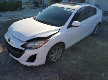  Salvage Mazda 3