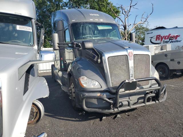  Salvage Kenworth Constructi