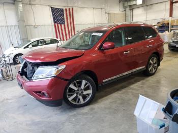  Salvage Nissan Pathfinder