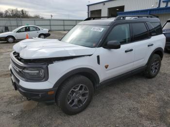  Salvage Ford Bronco