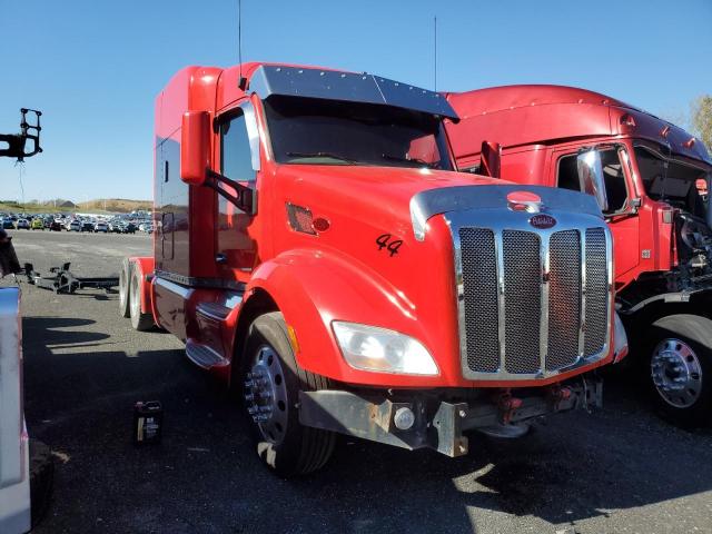  Salvage Peterbilt 579