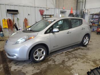  Salvage Nissan LEAF