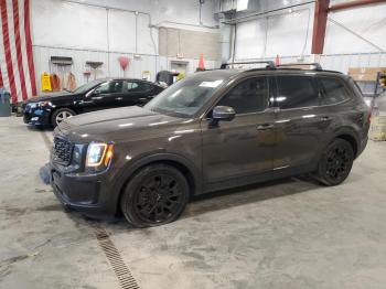  Salvage Kia Telluride