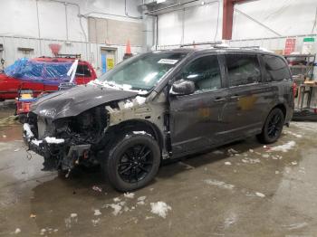  Salvage Dodge Caravan