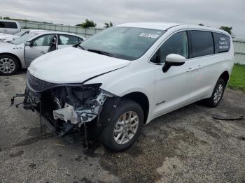  Salvage Chrysler Minivan