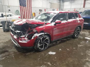  Salvage Mitsubishi Outlander