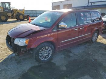  Salvage Chrysler Minivan