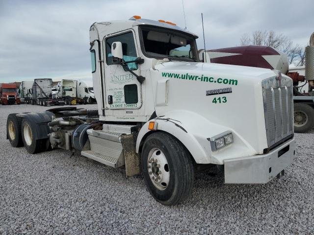  Salvage Kenworth Constructi