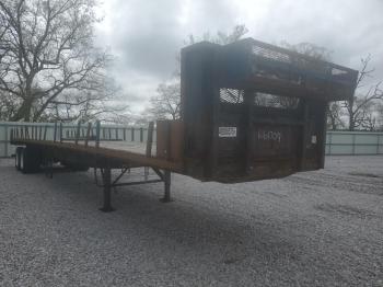  Salvage Great Dane Trailer
