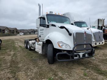  Salvage Kenworth Constructi