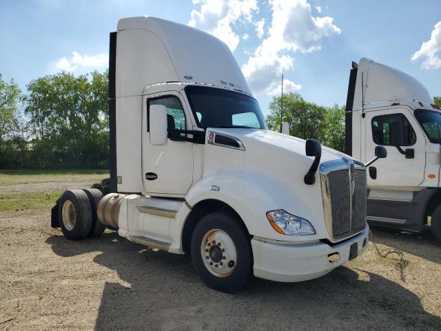  Salvage Kenworth T680