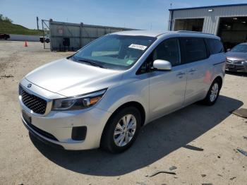  Salvage Kia Sedona