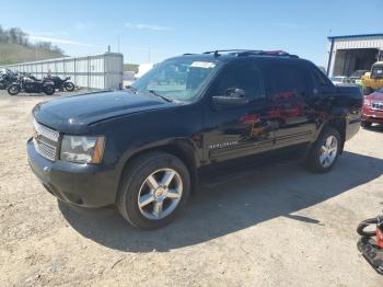  Salvage Chevrolet Avalanche