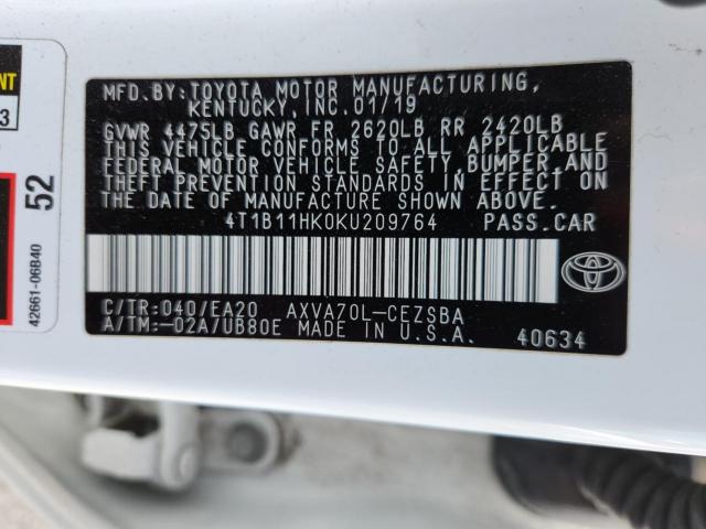 Toyota Camry L Image 10