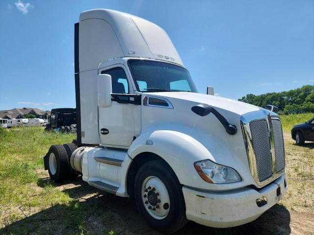  Salvage Kenworth T680