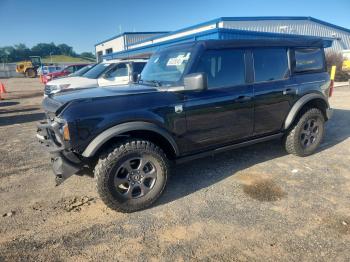  Salvage Ford Bronco