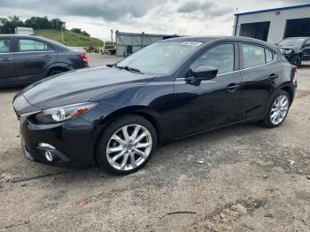  Salvage Mazda 3