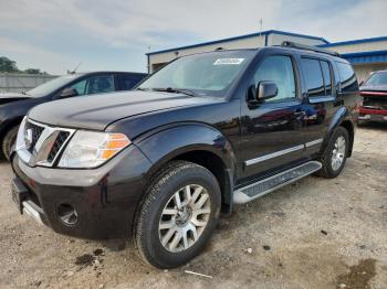  Salvage Nissan Pathfinder