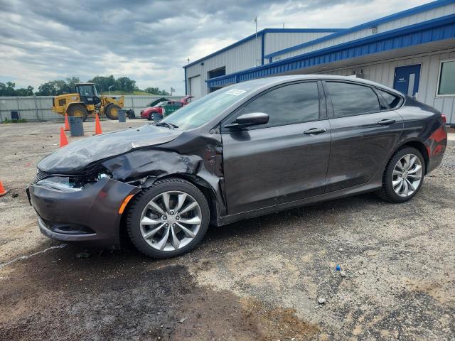  Salvage Chrysler 200