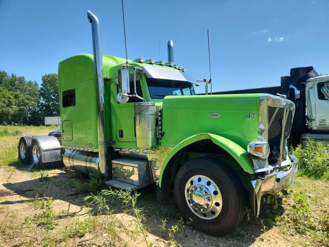 Salvage Peterbilt 389