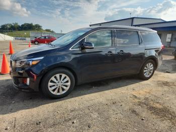  Salvage Kia Sedona