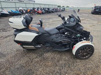 Salvage Can-Am Spyder
