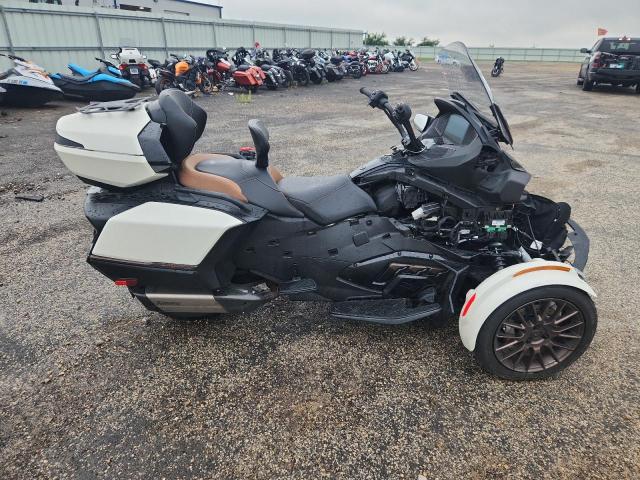  Salvage Can-Am Spyder