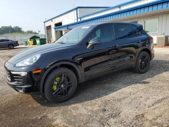  Salvage Porsche Cayenne