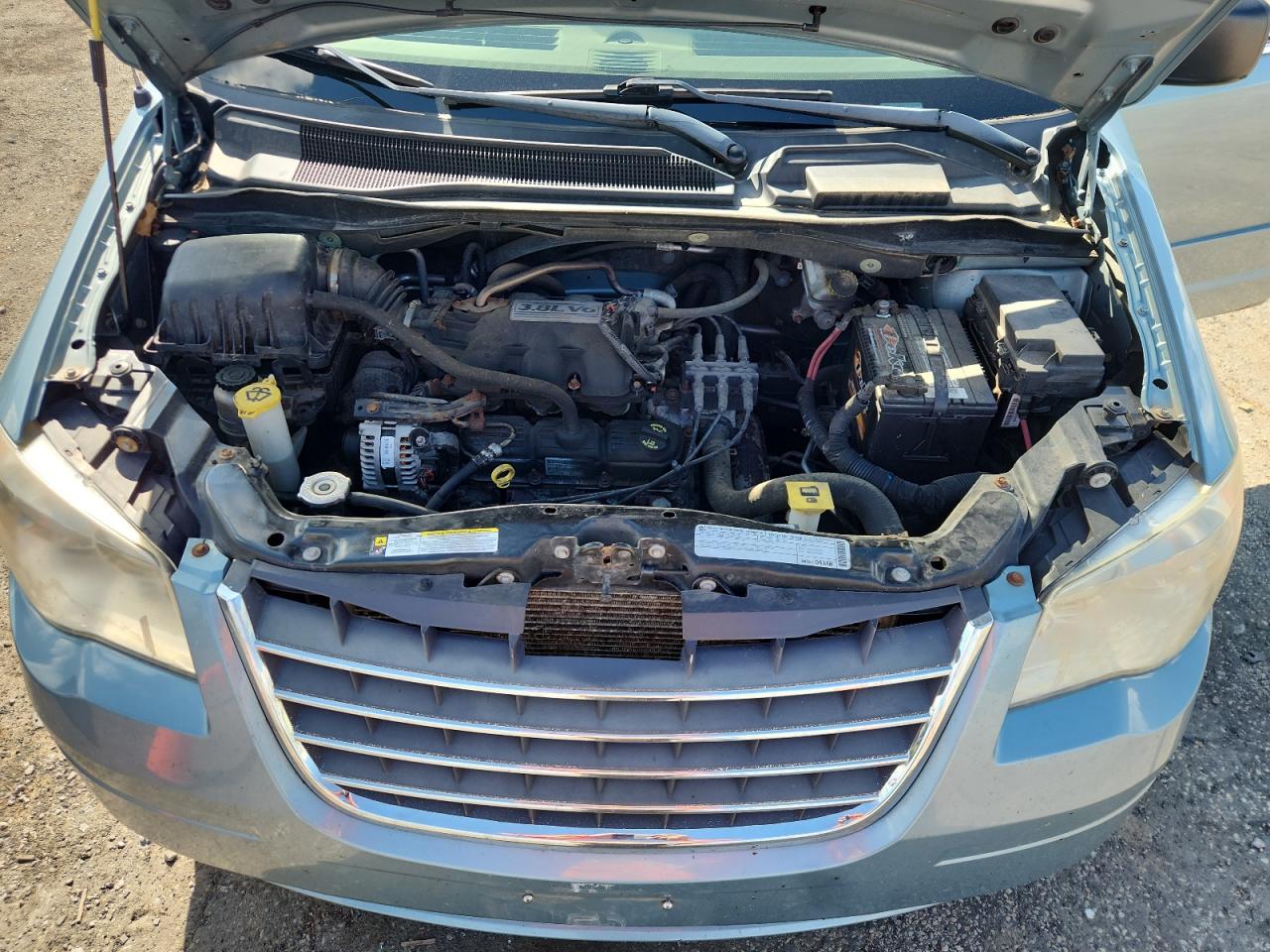 Chrysler Minivan Lx Image 13