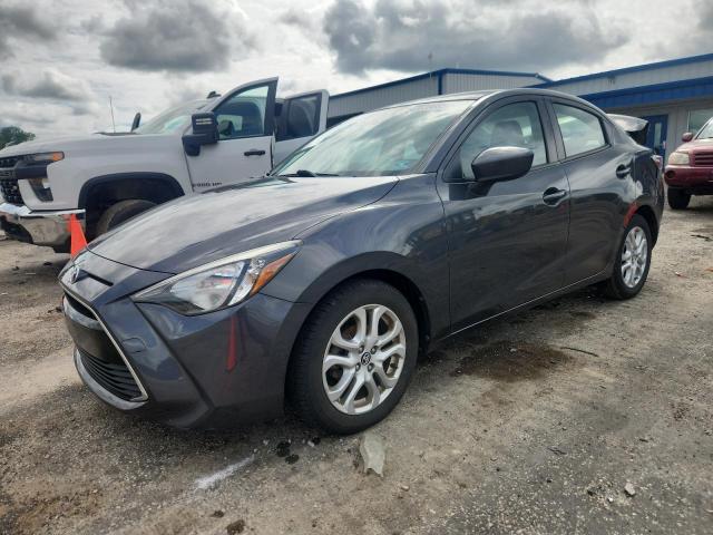  Salvage Toyota Yaris