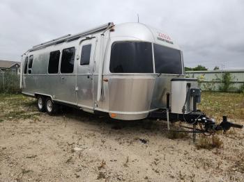  Salvage Airstream Internatio