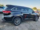 Toyota Highlander Se Image 3