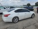 Nissan Altima 2.5 Image 2