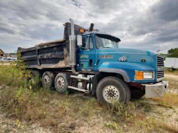  Salvage Mack 700 Cl700