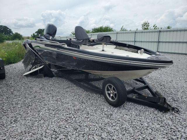  Salvage Larson Boat