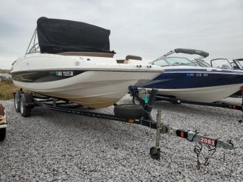  Salvage Bayliner 215 Full Windshield
