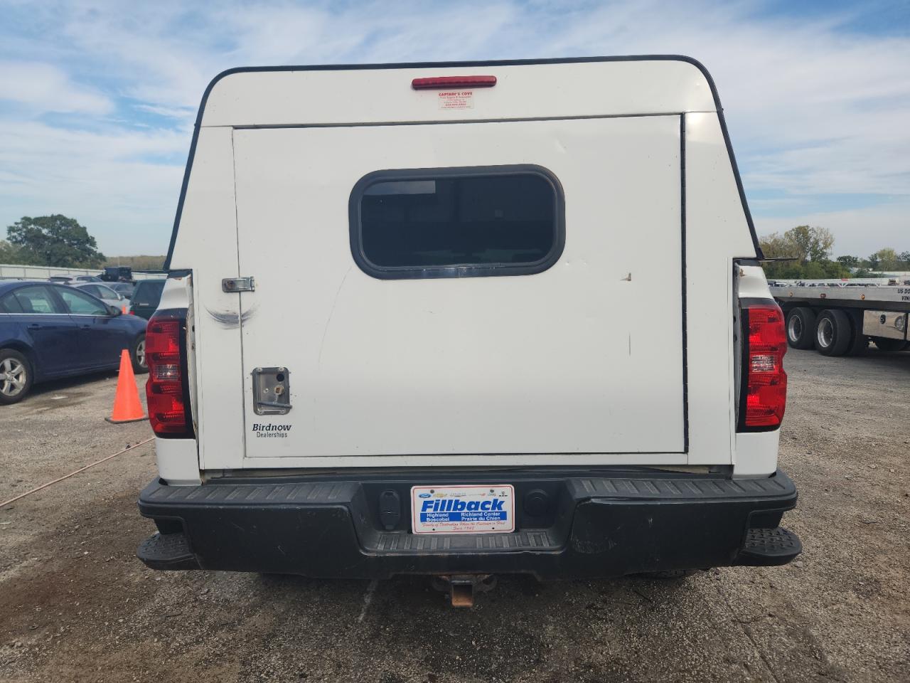 Chevrolet Silverado K1500 Image 6