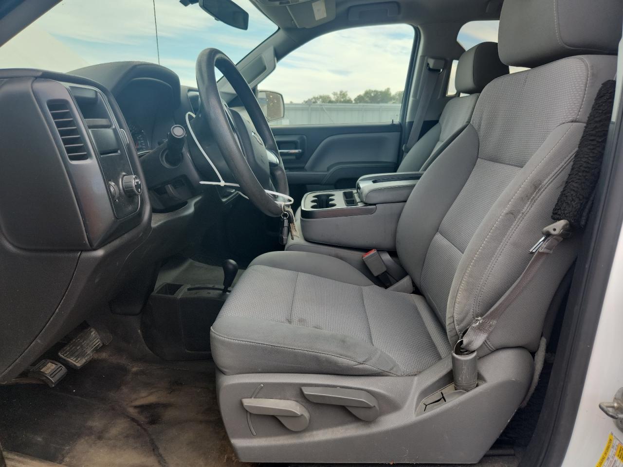 Chevrolet Silverado K1500 Image 7