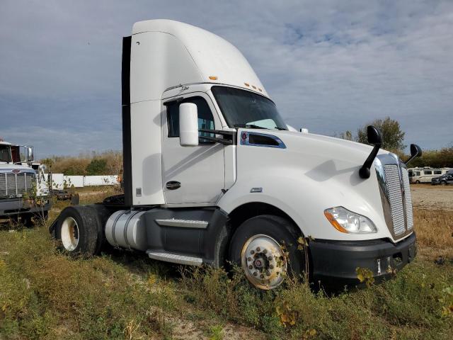  Salvage Kenworth T680