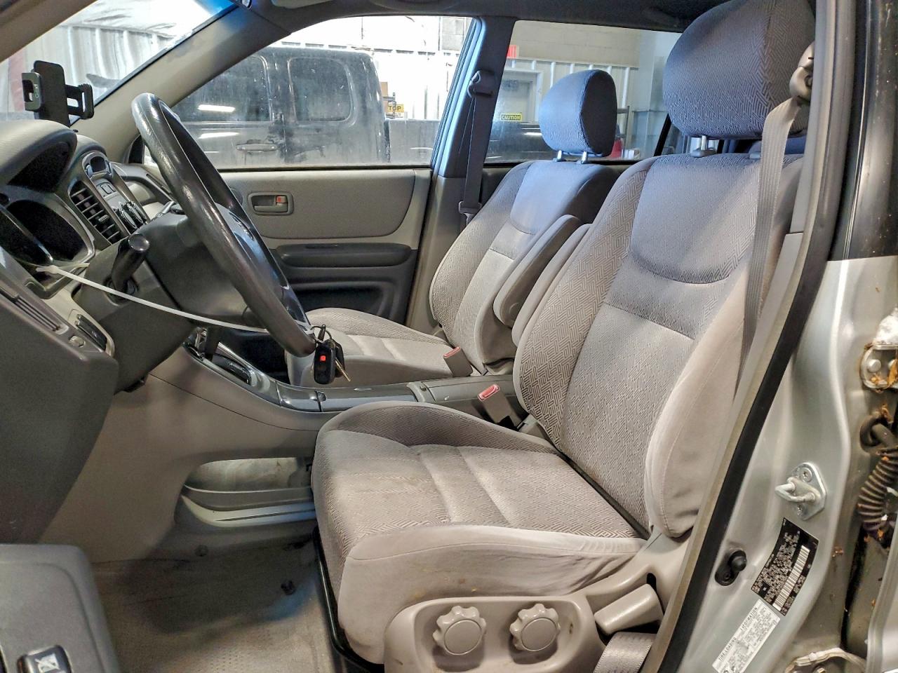 Toyota Highlander Image 8