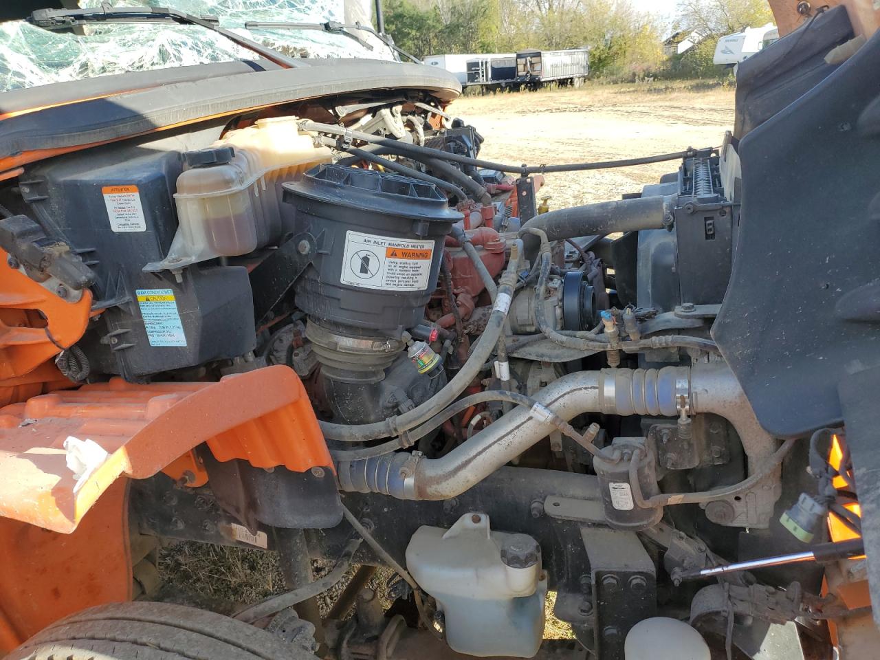 Freightliner M2 106 Medium Duty Image 3