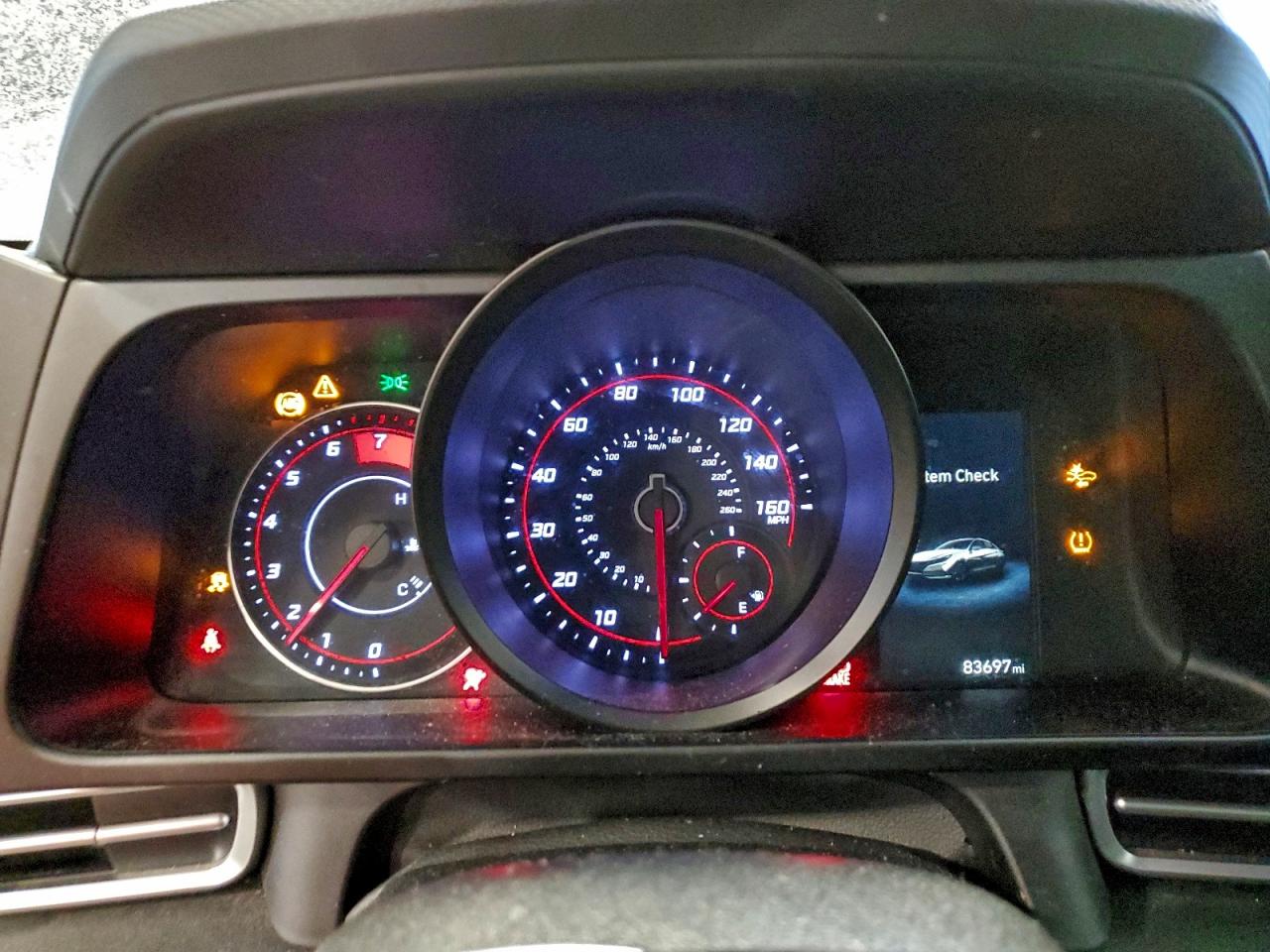 Hyundai ELANTRA Sel Image 7