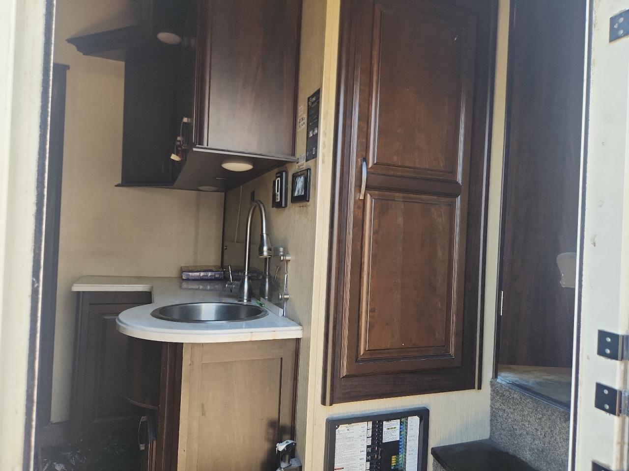 Colu Trailer Image 2