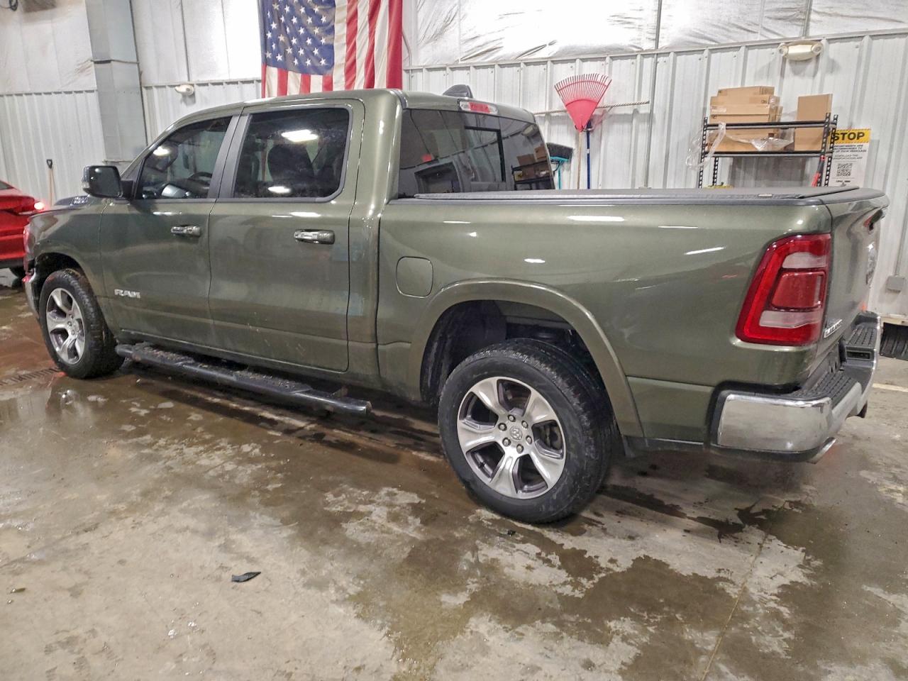 Ram 1500 Laramie Image 4