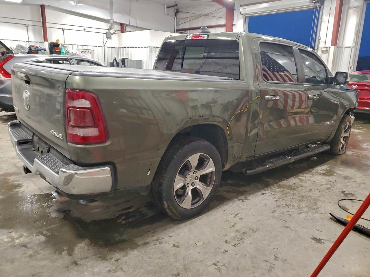 Ram 1500 Laramie Image 3