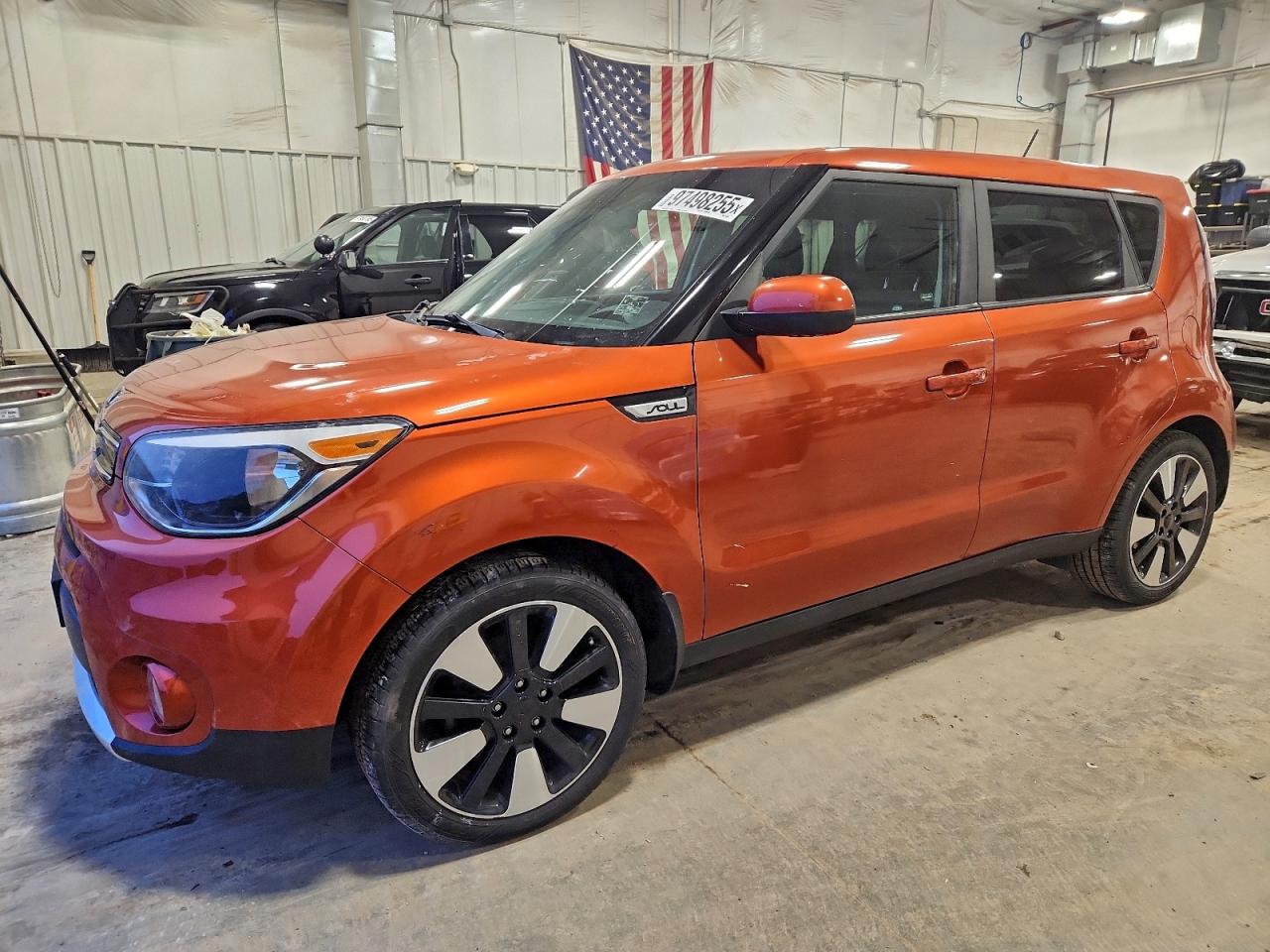 Kia Soul + Image 1